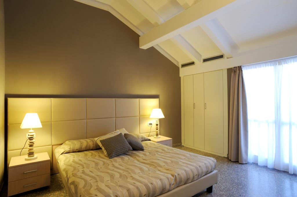 Residence Oliveto Ceriale Ruang foto