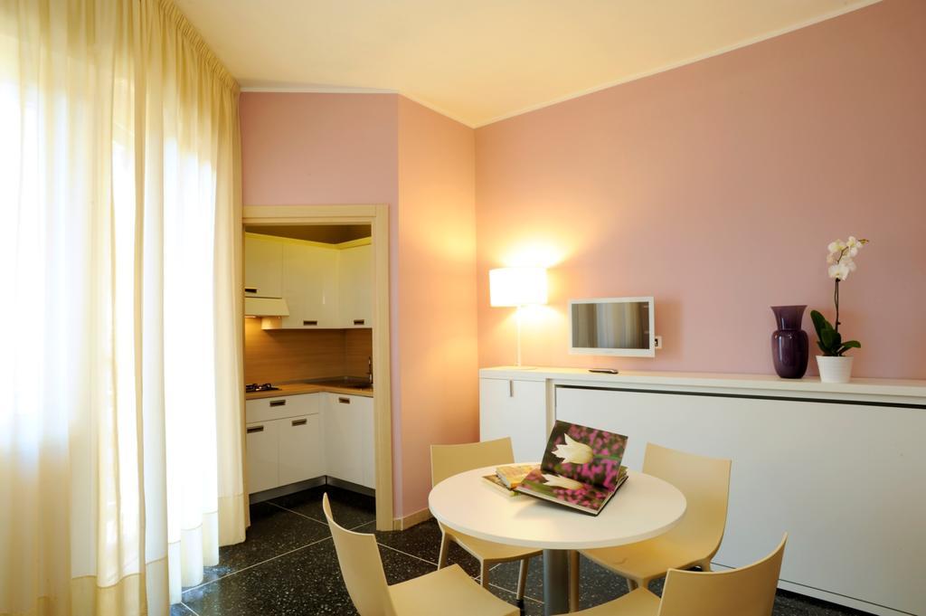 Residence Oliveto Ceriale Ruang foto
