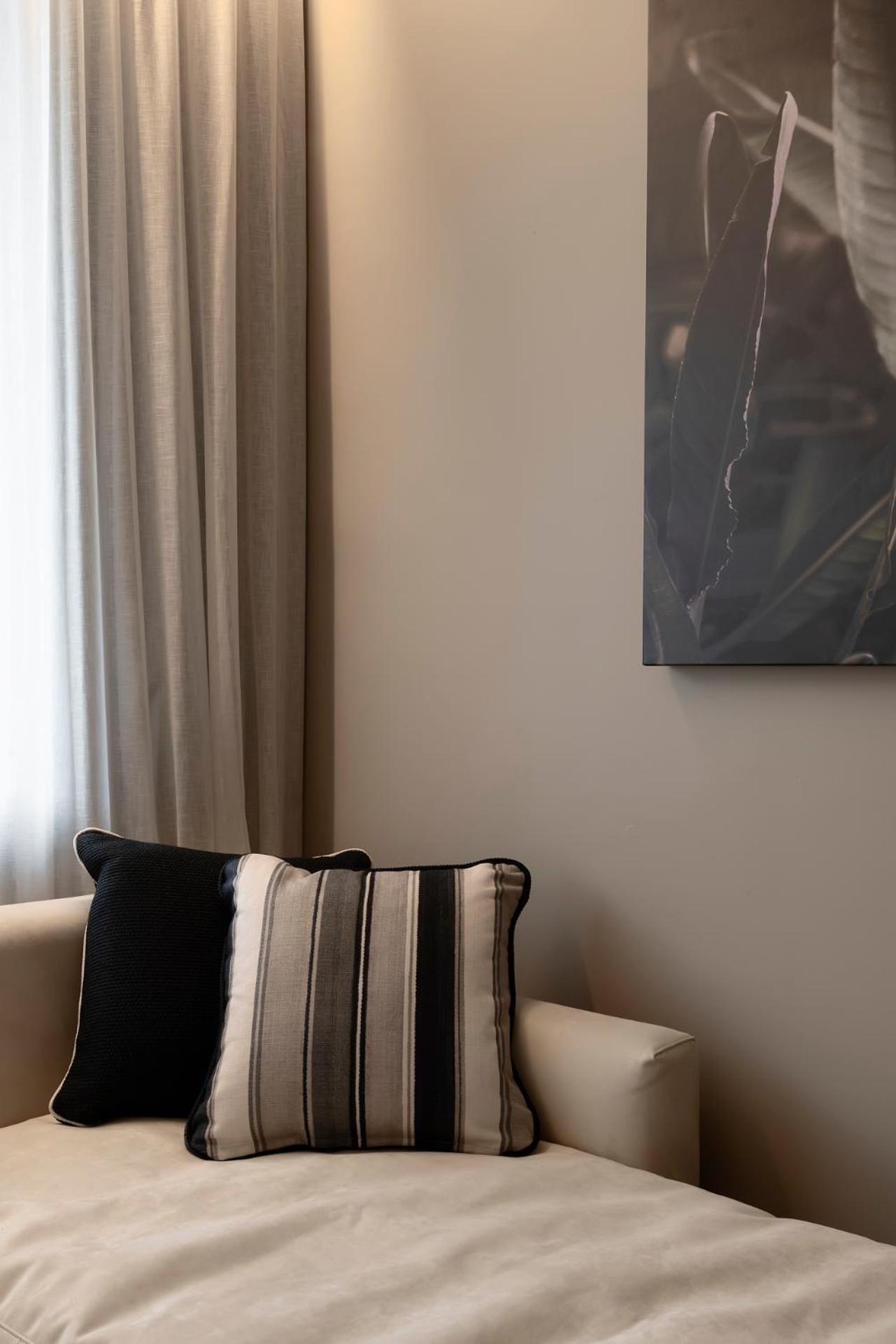 Residence Oliveto Ceriale Bagian luar foto